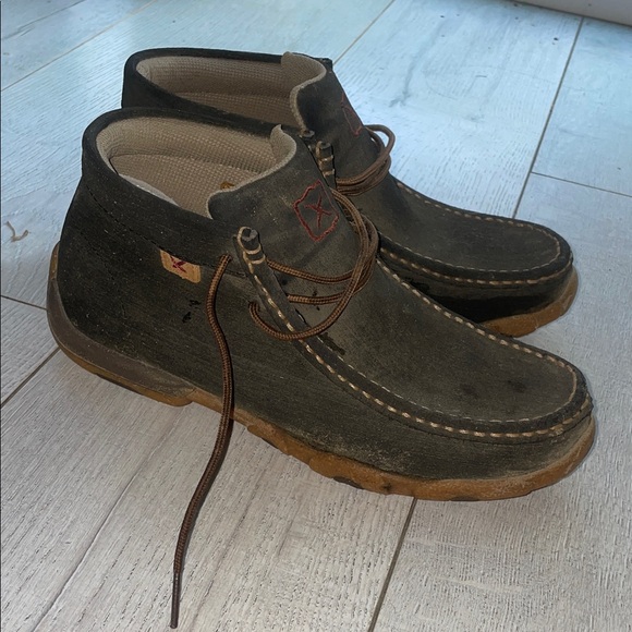 Twisted X Dark Brown Chukka Boots men’s 7.5 brown tan Laceup used nice